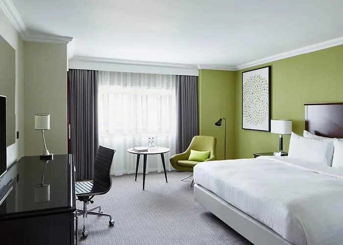 Best Manchester Airport Hotels with Parking