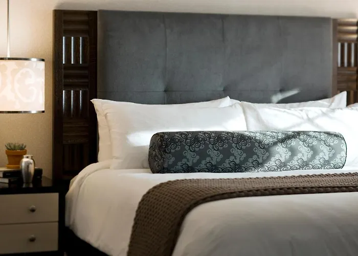 Best Newport RI Beachfront Accommodations