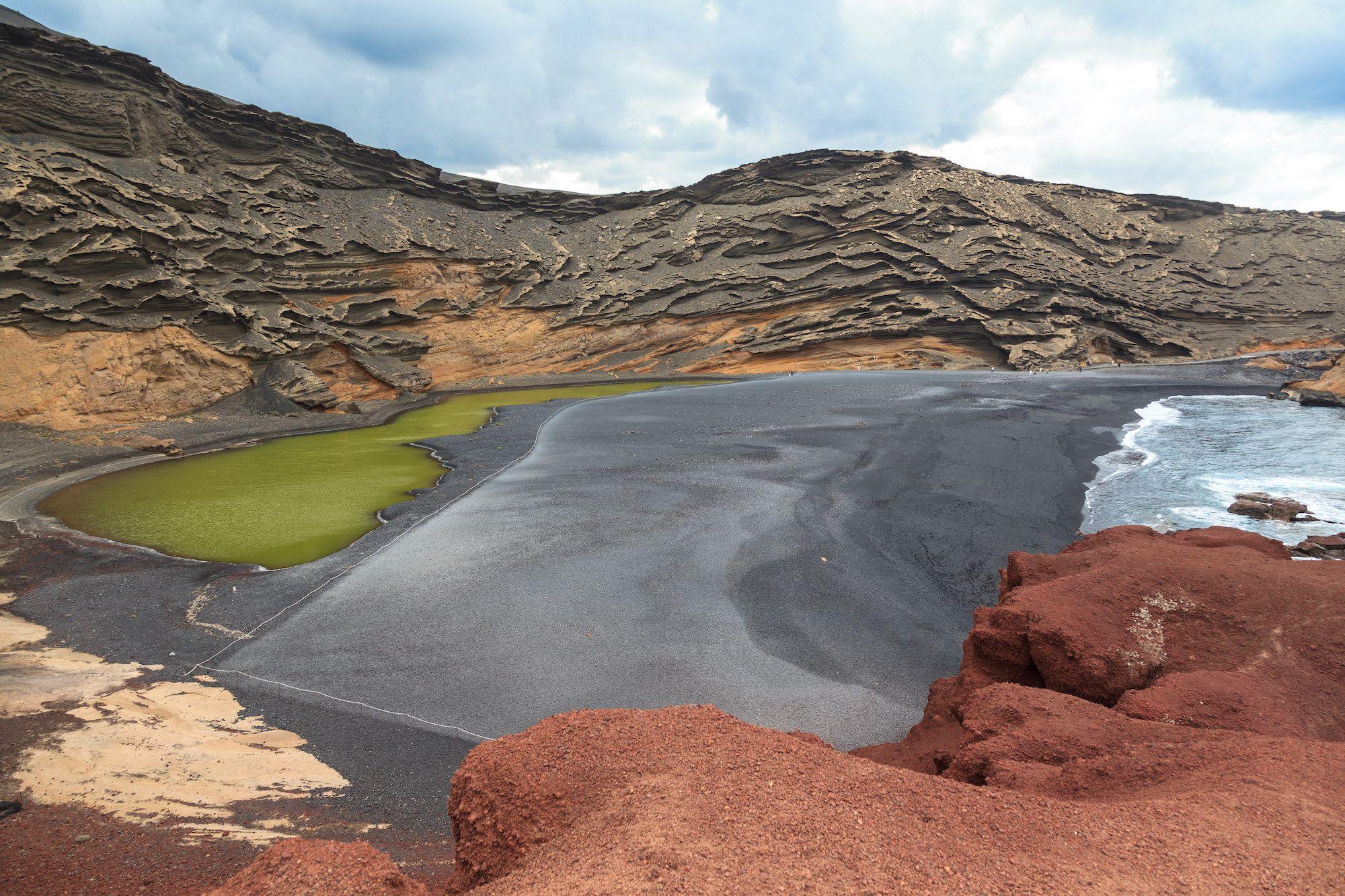 I paesaggi lunari di Lanzarote ©Fernando Tatay/Shutterstock