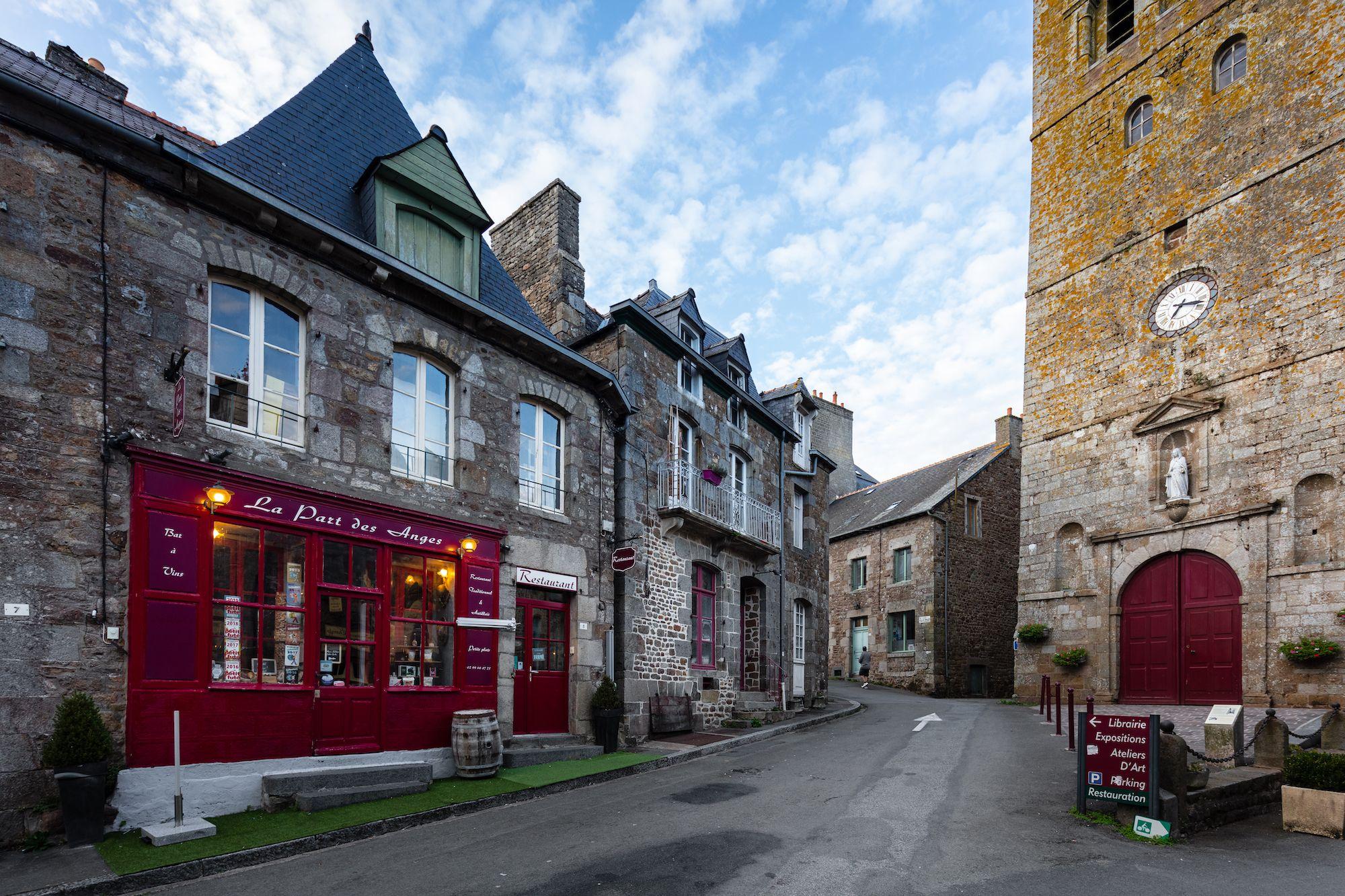 Tra i vicoli di Bécherel © zjtmath