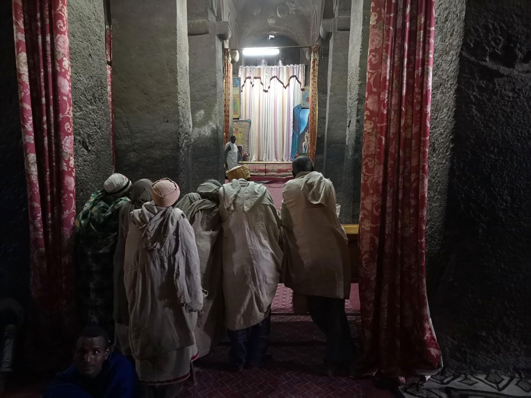 Pellegrini a Lalibela  © Piero Pasini / Lonely Planet Italia