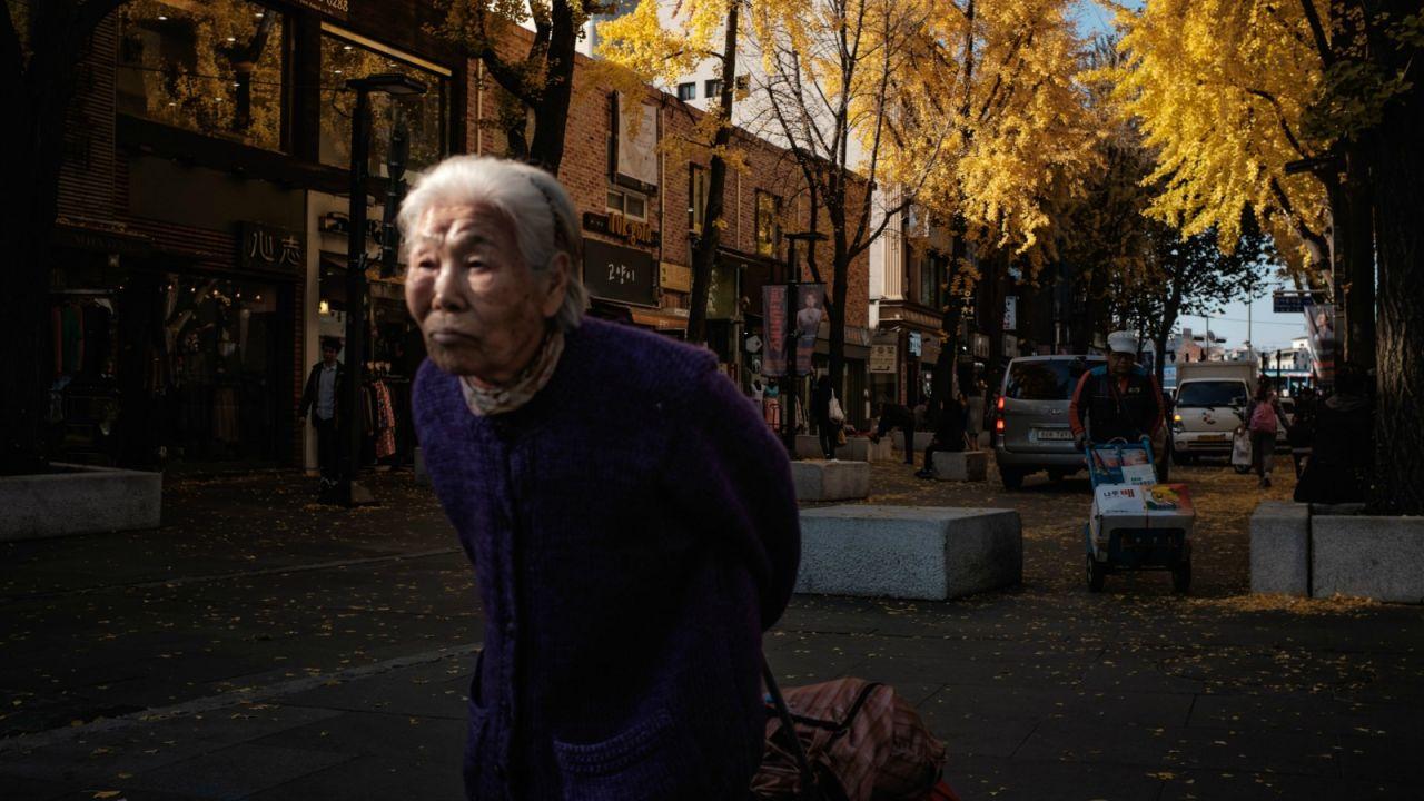 Insadong in the autumn. Cool.