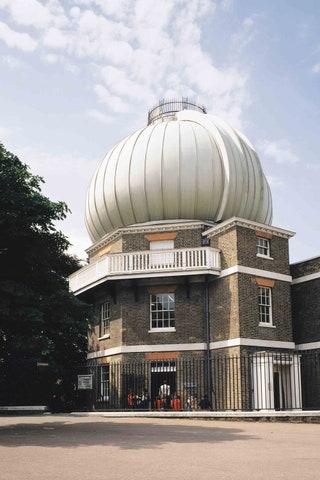 15. Go stargazing at Greenwich Observatory  Lying outdoors looking up at the night sky might sound very romantic but...